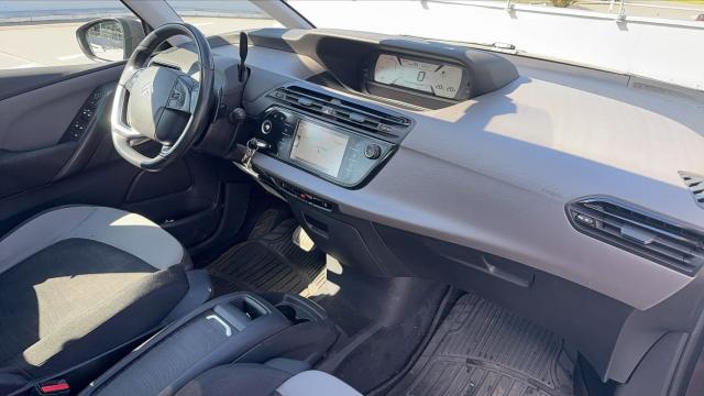Citroen Grand C4 Picasso image 4