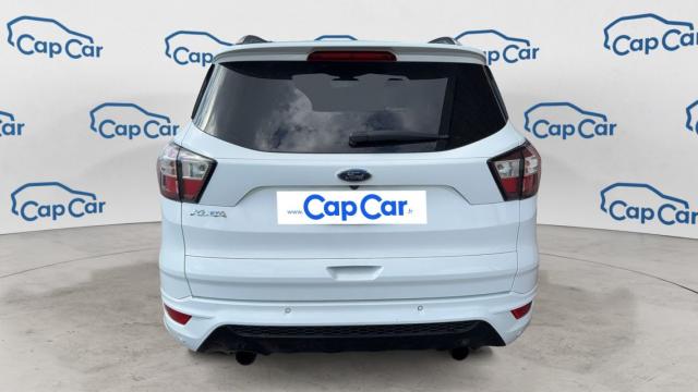 Ford Kuga image 5