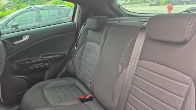 Alfa Romeo Giulietta image 2