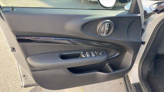 Mini Clubman image 5
