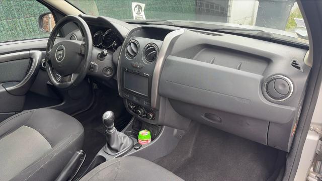 Dacia Duster image 6