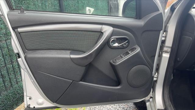 Dacia Duster image 1