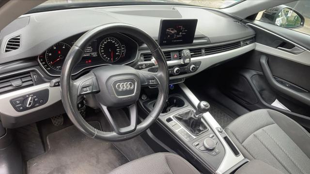 Audi A4 image 7