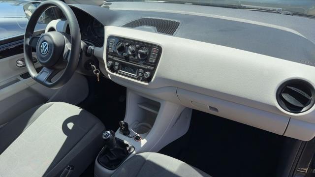 Volkswagen Up! image 2