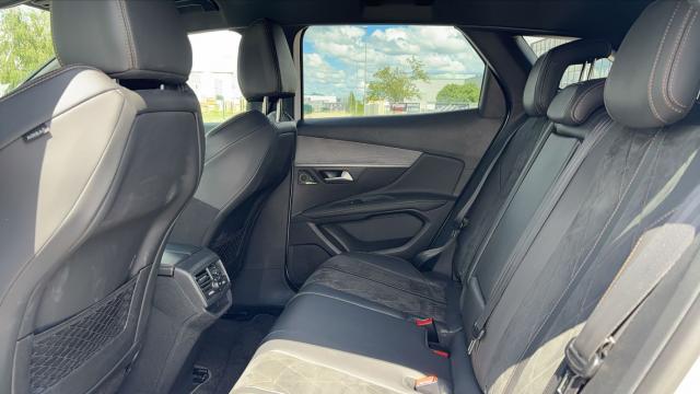 Peugeot 3008 image 3