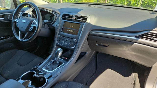 Ford Mondeo image 6