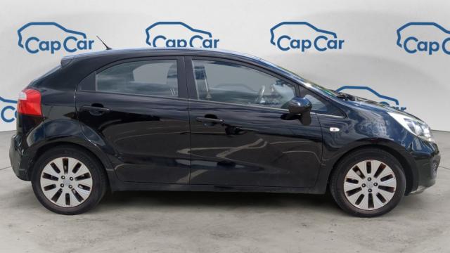 Kia Rio image 1