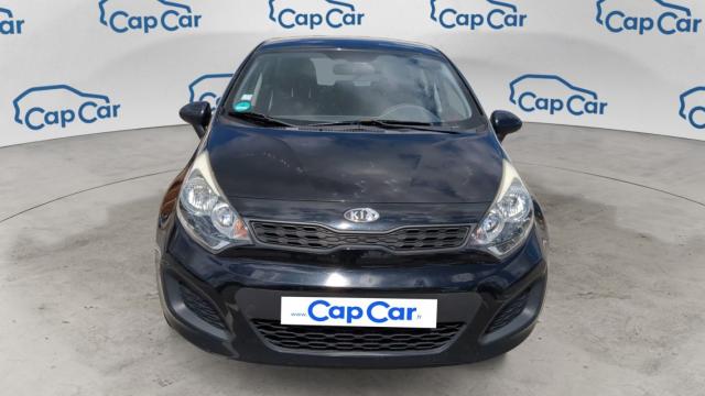 Kia Rio image 3