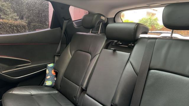 Hyundai Santa Fe image 6