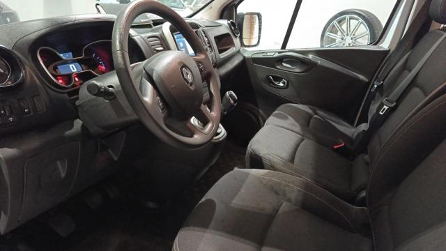 Renault Trafic image 3