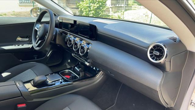 Mercedes Benz Cla Shooting Brake image 2