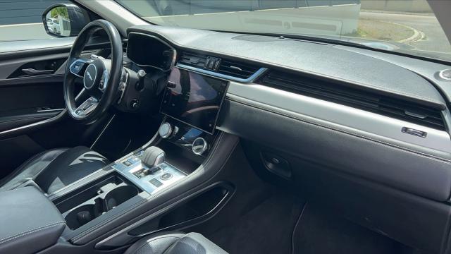 Jaguar F-Pace image 3