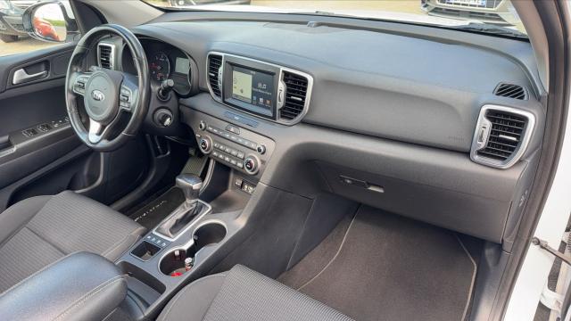 Kia Sportage image 8
