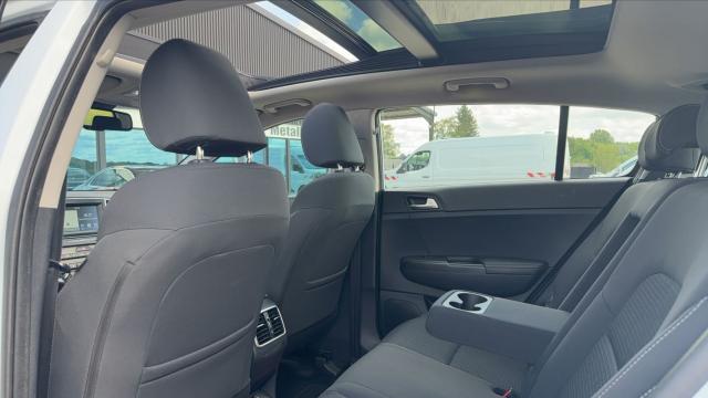 Kia Sportage image 6