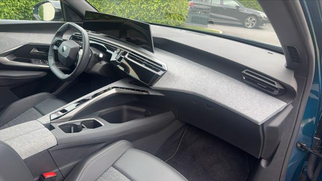 Peugeot 3008 image 8