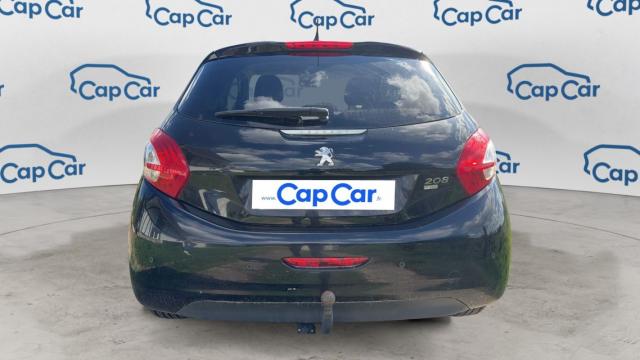 Peugeot 208 image 5