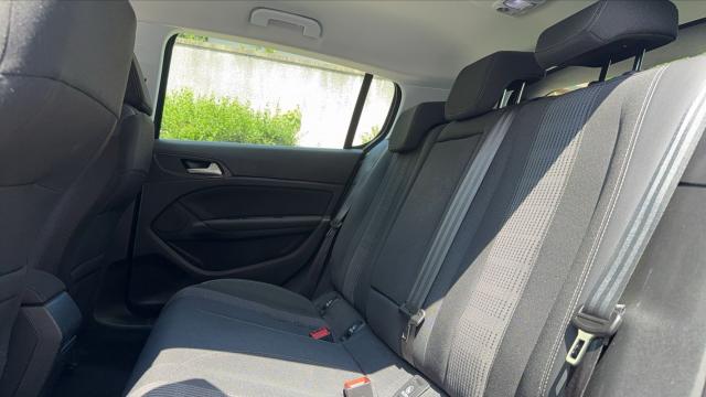 Peugeot 308 image 7