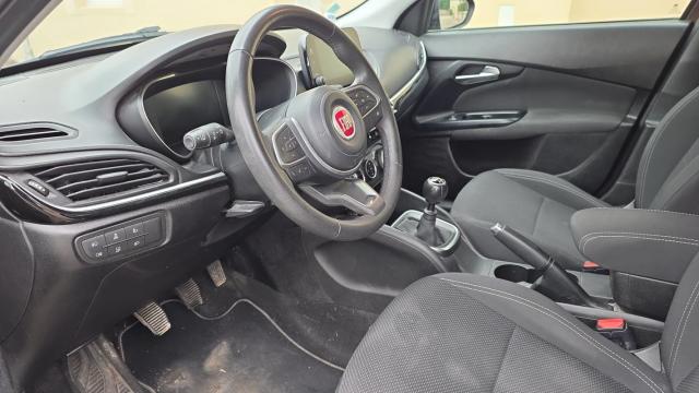 Fiat Tipo image 1