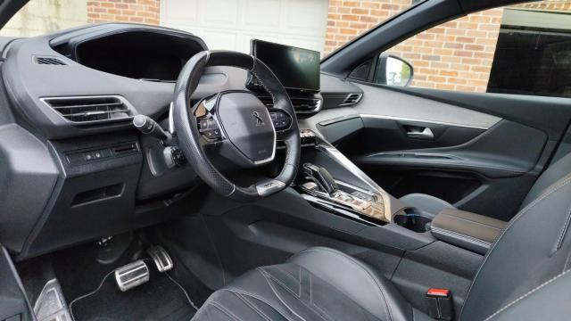 Peugeot 3008 image 3