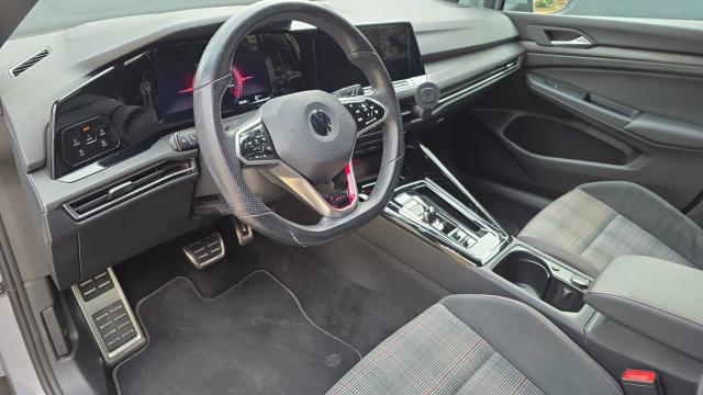Volkswagen Golf image 4
