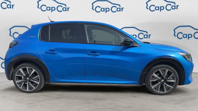 Peugeot 208 image 1