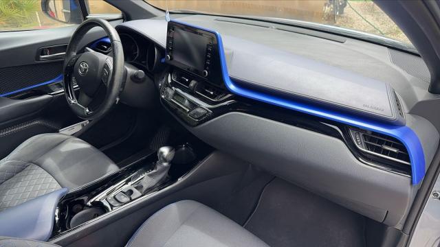 Toyota C-Hr image 4
