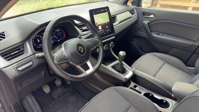 Renault Captur image 8