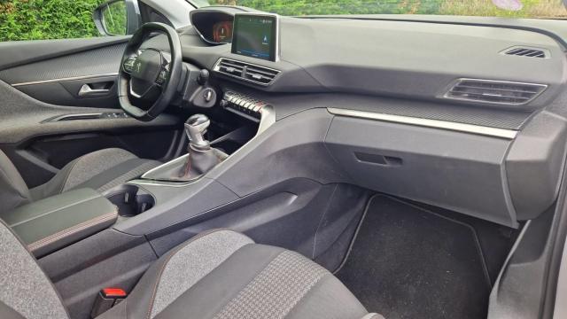 Peugeot 3008 image 5