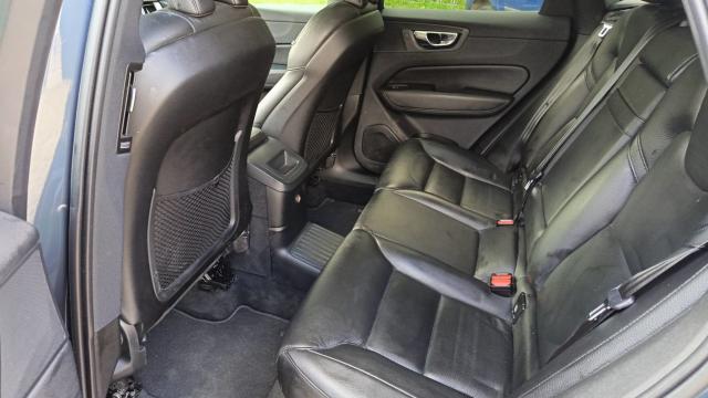 Volvo Xc60 image 8