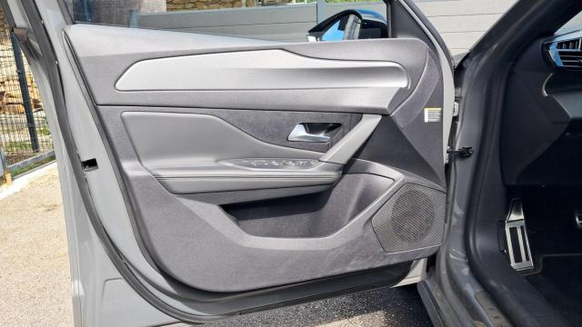 Peugeot 308 image 8