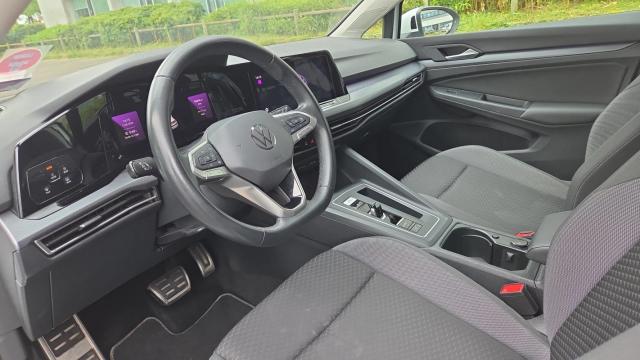 Volkswagen Golf image 9
