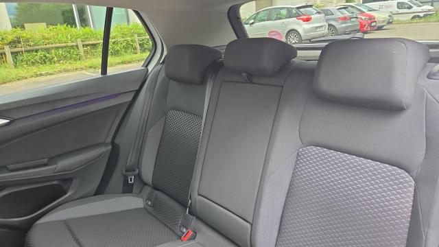 Volkswagen Golf image 1