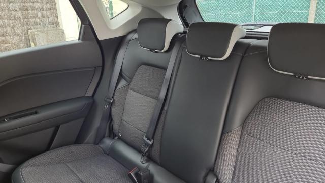 Renault Captur image 1