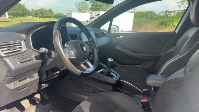 Renault Clio image 6