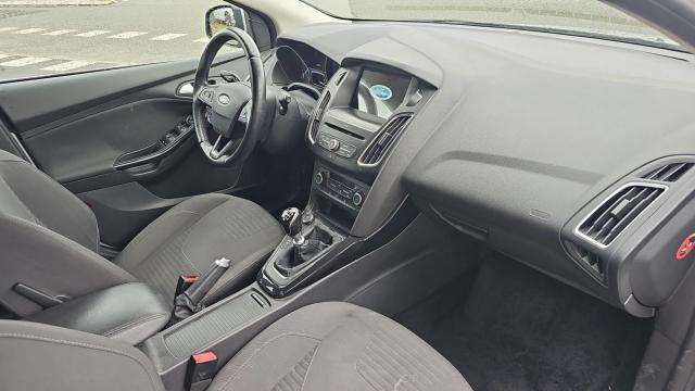 Ford Focus image 6