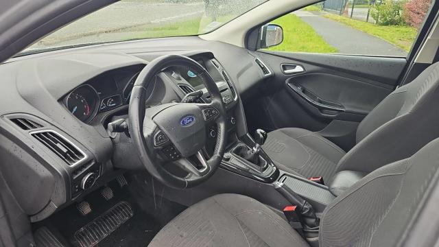 Ford Focus image 9