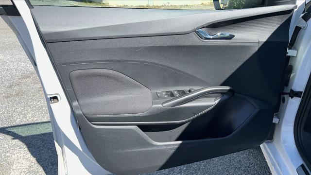 Skoda Fabia image 9