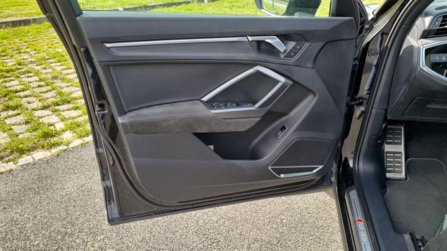 Audi Q3 Sportback image 9