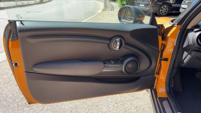 Mini Cooper image 9