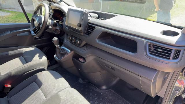 Renault Trafic image 7