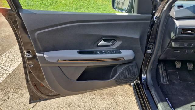 Dacia Sandero image 7