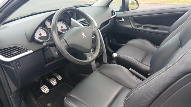 Peugeot 207 Cc image 8