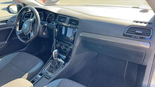 Volkswagen Golf image 6