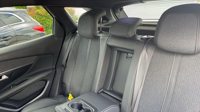 Peugeot 3008 image 7