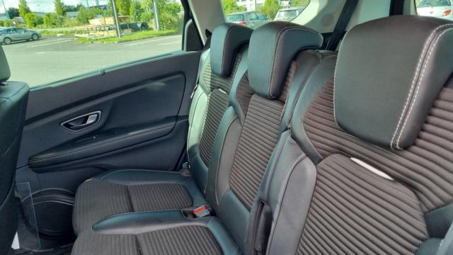 Renault Grand Scénic image 8