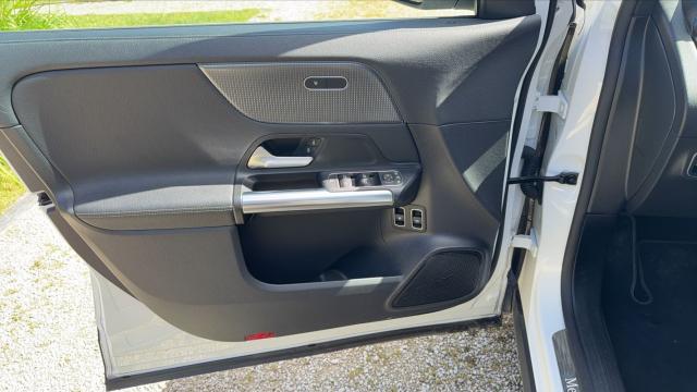 Mercedes Benz Classe Gla image 9