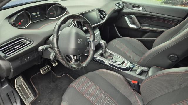 Peugeot 308 image 9