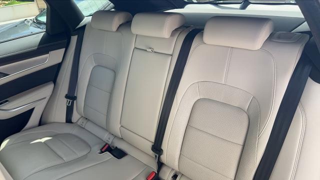 Jaguar F-Pace image 2