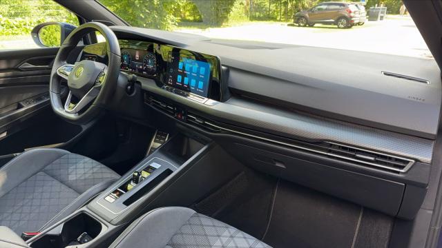 Volkswagen Golf image 7