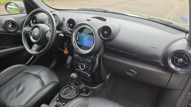 Mini Countryman image 2